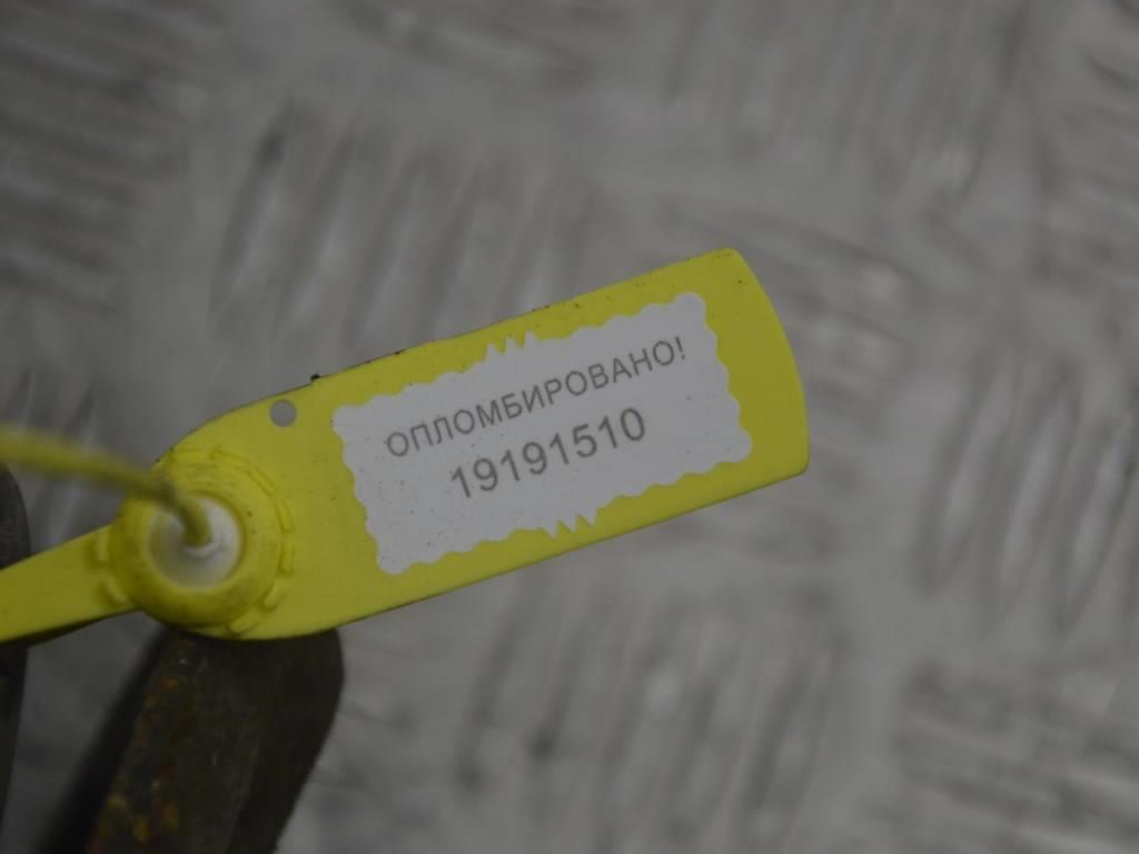 Стойка передняя левая