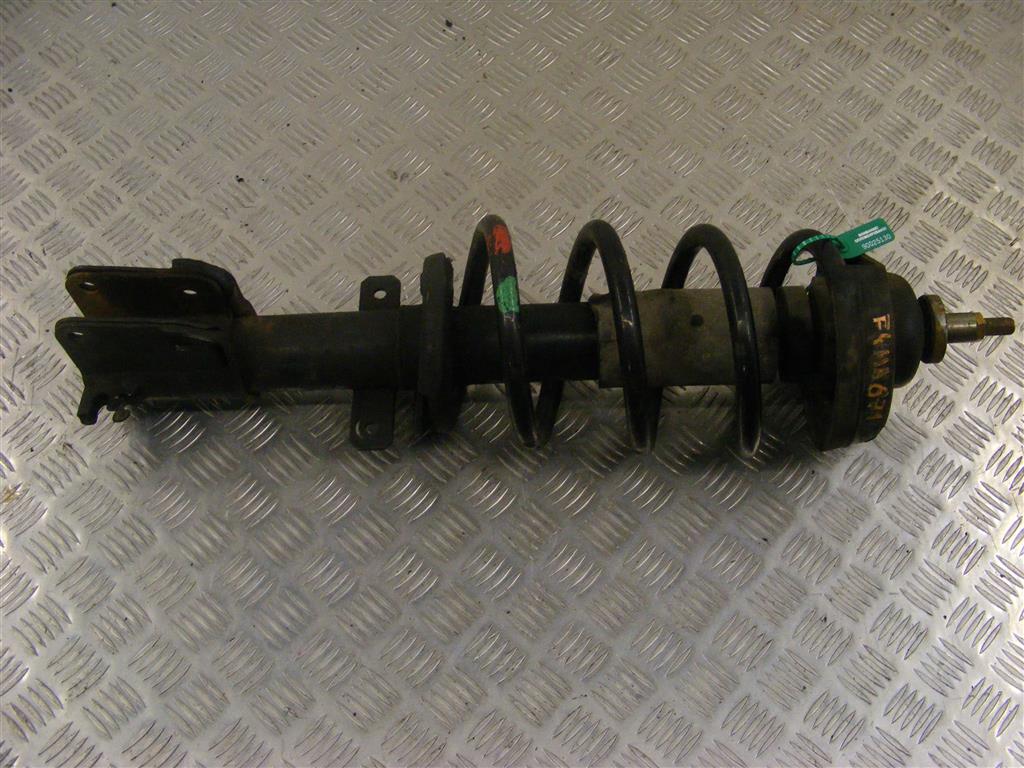 Стойка передняя левая Renault Trafic 2 (2006-2015) 8200008784C