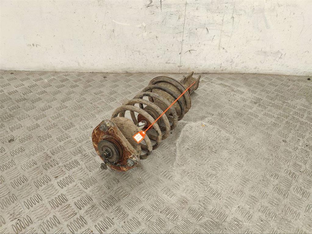 Стойка передняя левая