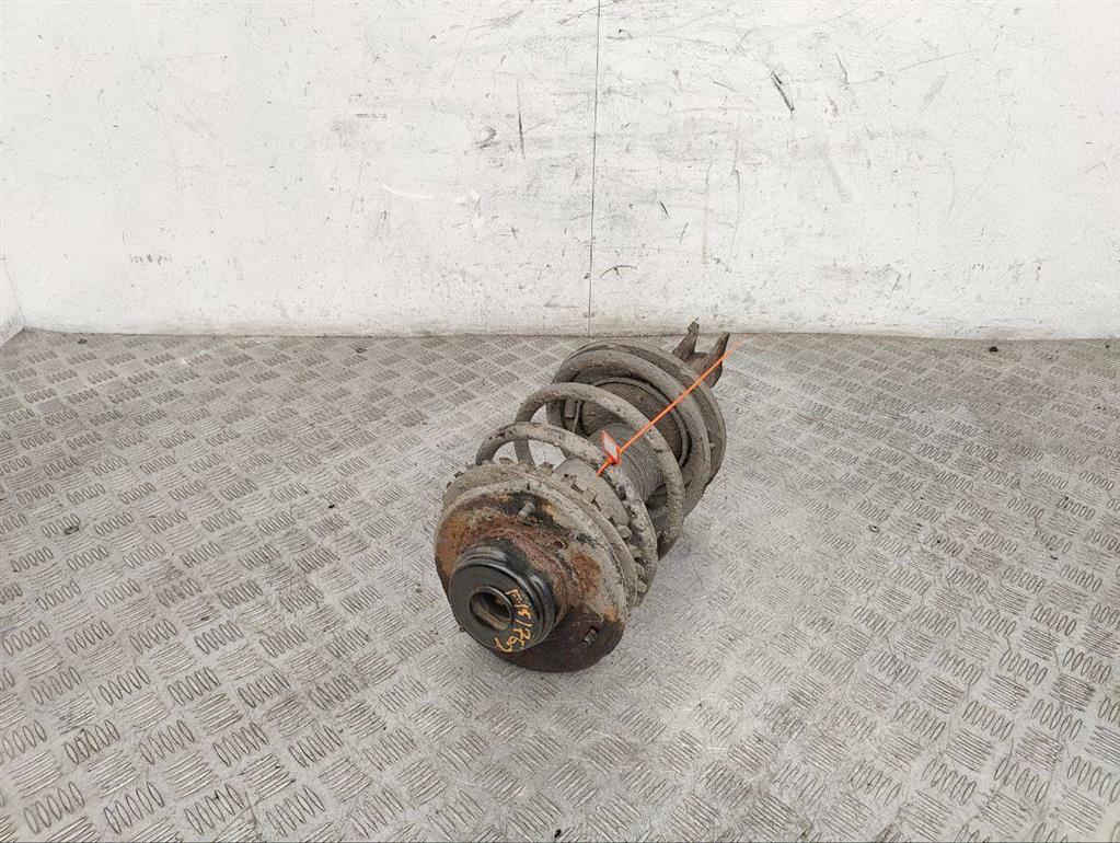 Стойка передняя левая