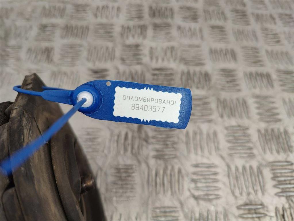 Стойка передняя левая