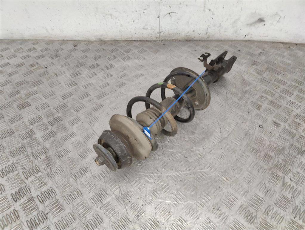 Стойка передняя левая