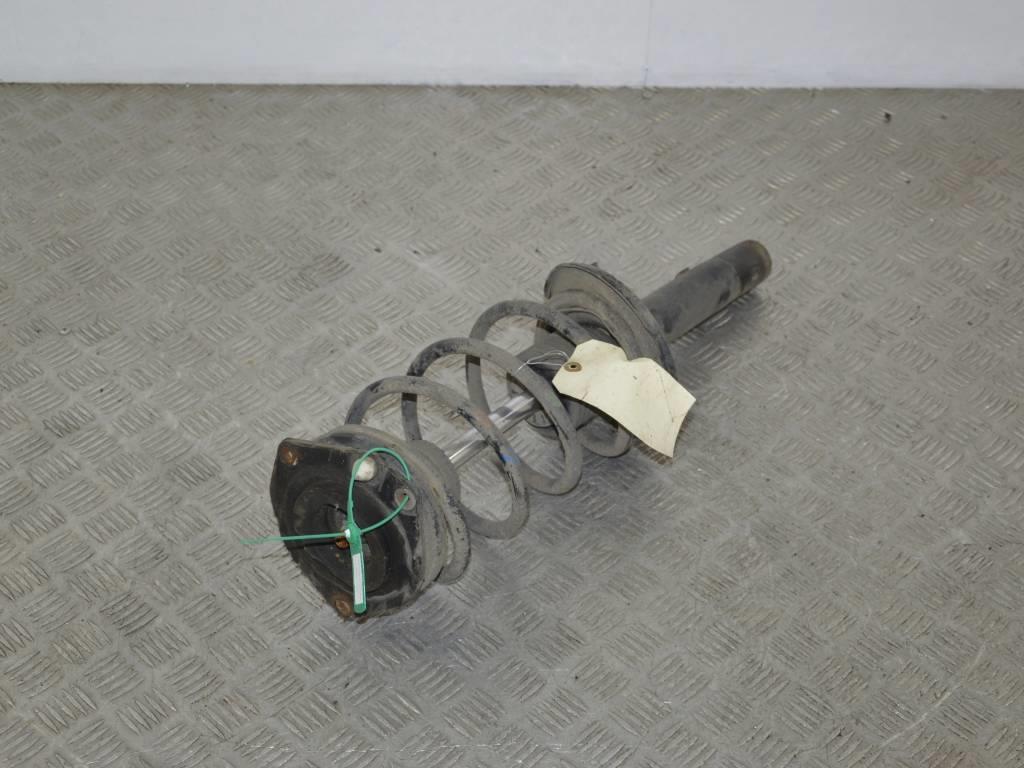 Стойка передняя левая