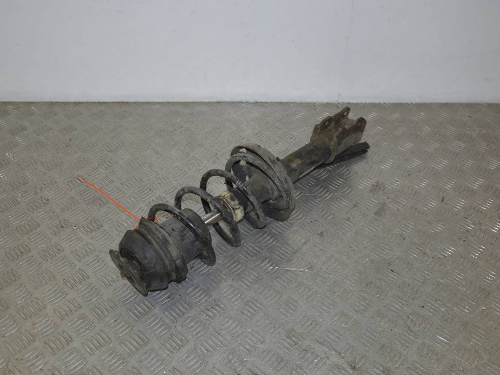 Стойка передняя левая