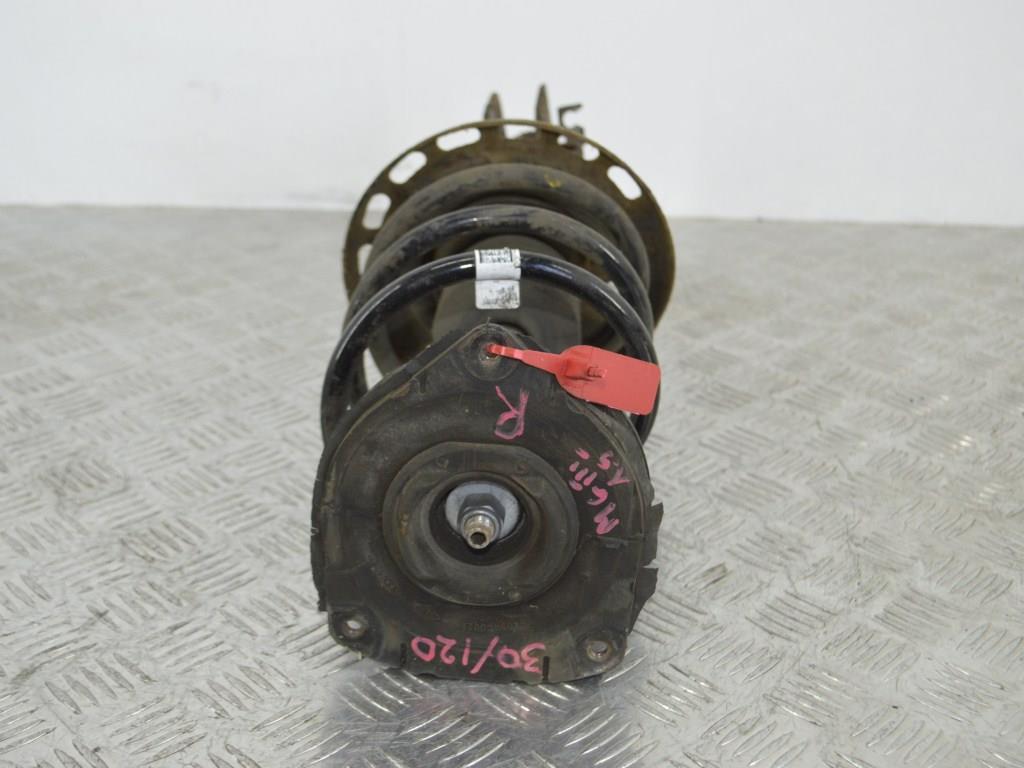 Стойка передняя правая Renault Megane 3 (2008-2019)