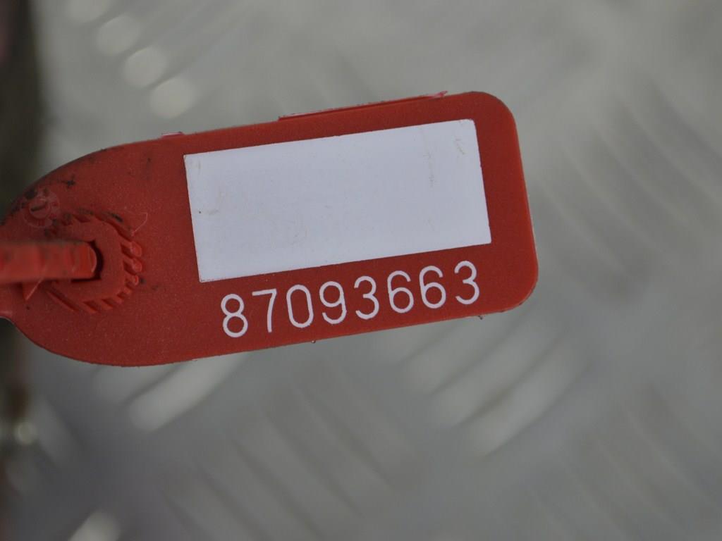 Стойка передняя правая Renault Megane 3 (2008-2019)