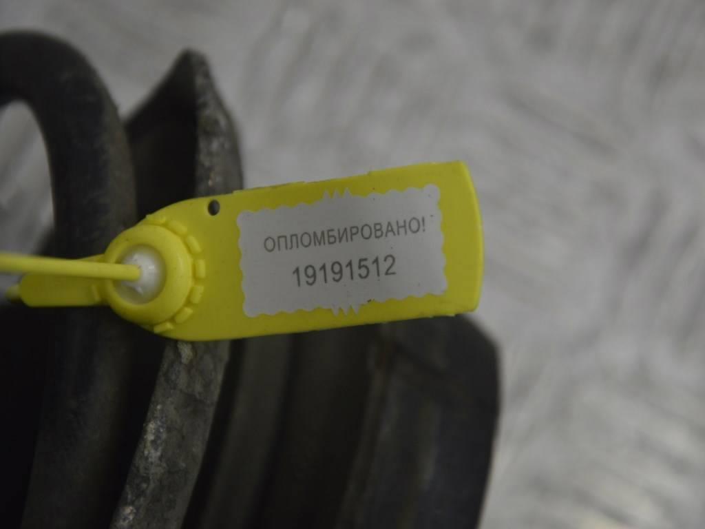 Стойка передняя правая Renault Sandero 1 (2009-2014)