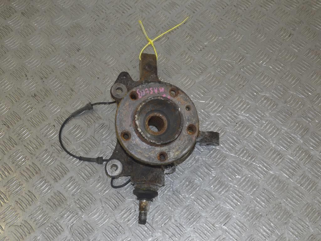 Ступица передняя левая