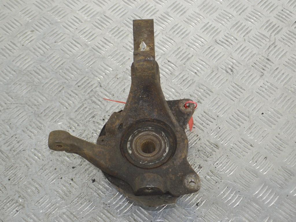 Ступица передняя левая