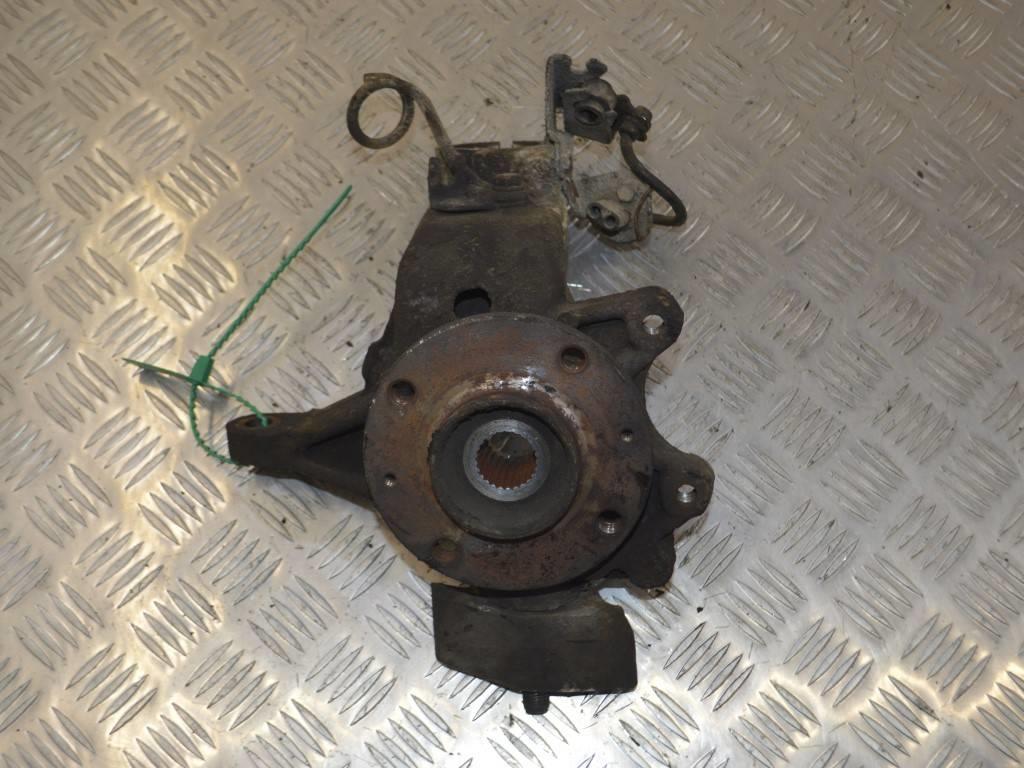 Ступица передняя правая