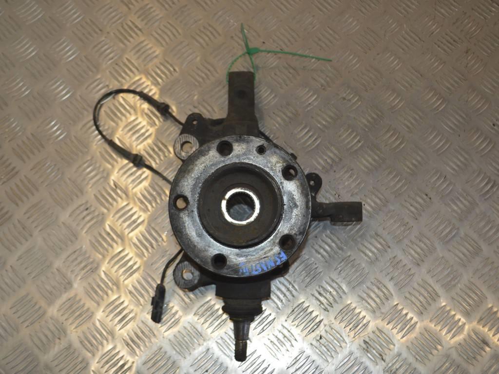 Ступица передняя правая