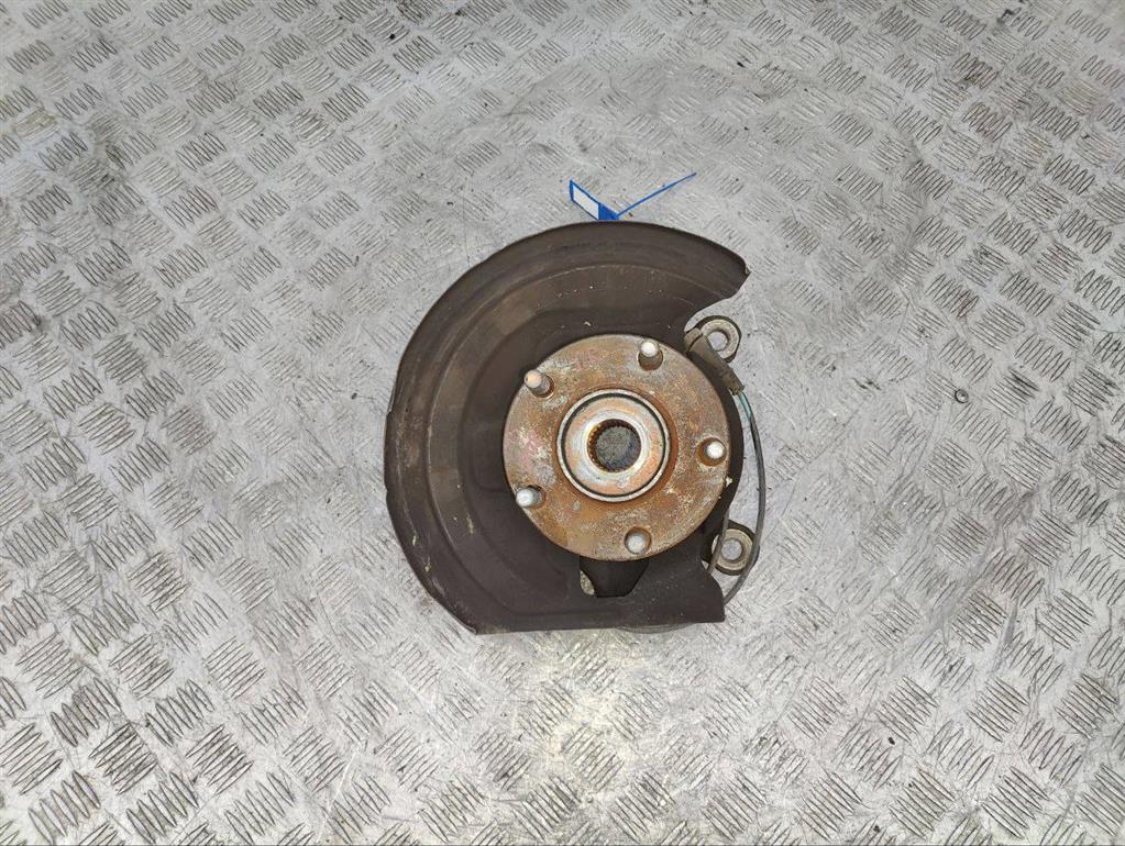 Ступица передняя правая