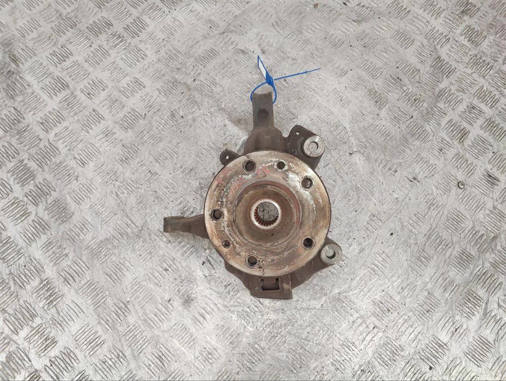 Ступица передняя правая