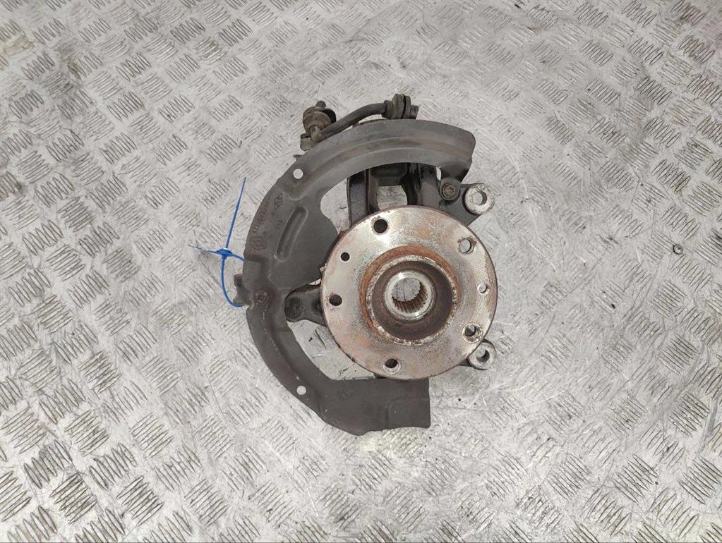 Ступица передняя правая