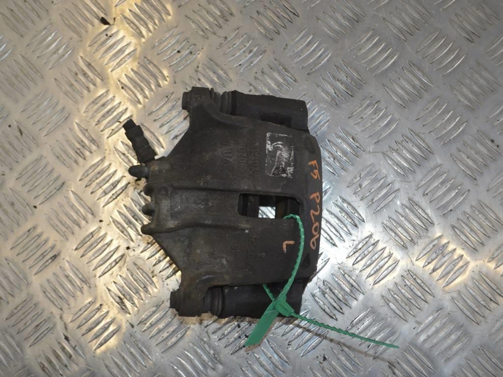 Суппорт передний левый Peugeot 206 (1998-2009)