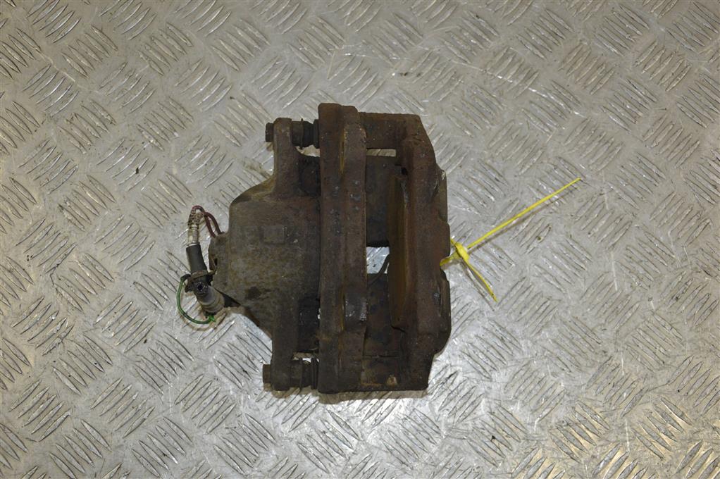 Суппорт передний левый Peugeot 806 (1994-2002)