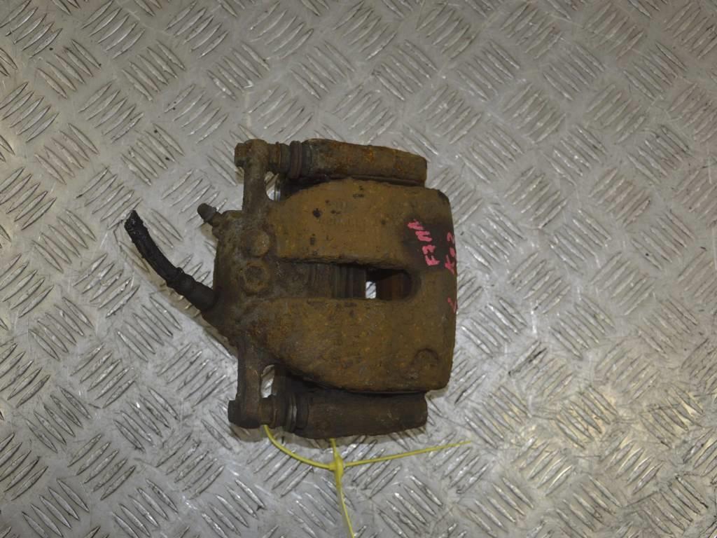 Суппорт передний левый Renault Kangoo 2 (2007-2019)