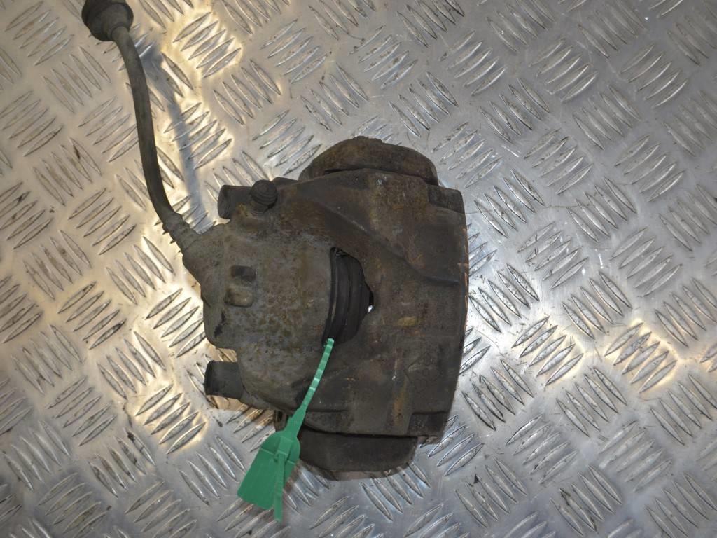 Суппорт передний левый Renault Megane 3 (2008-2019)