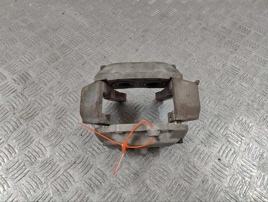 Суппорт передний левый