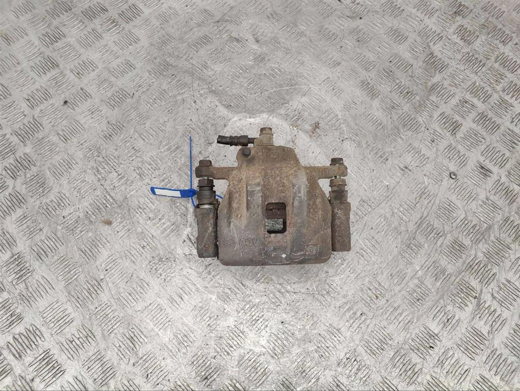 Суппорт передний левый