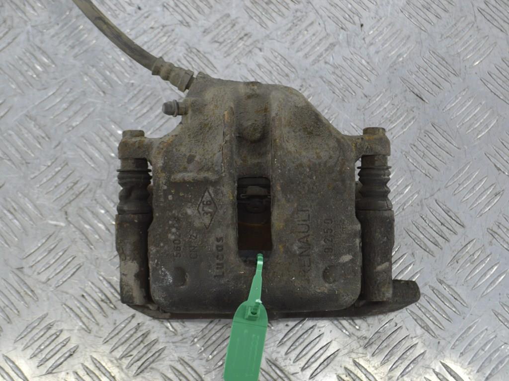 Суппорт передний правый Renault Espace 3 (1996-2002)