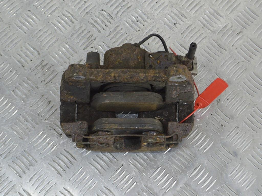 Суппорт передний правый Renault Laguna 2 (2001-2007)