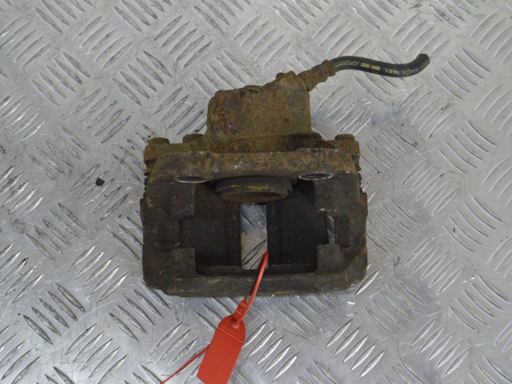 Суппорт передний правый Renault Megane 1 (1996-2002)