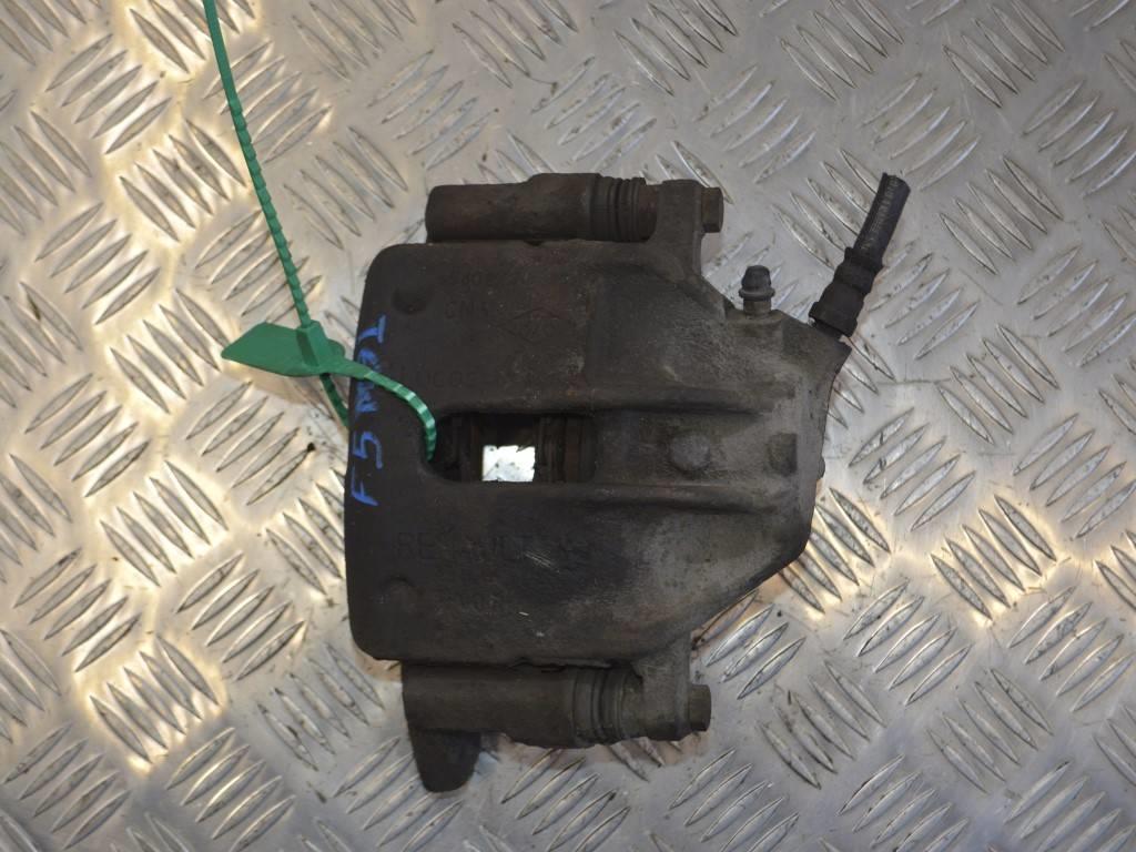 Суппорт передний правый Renault Megane 1 (1996-2002)