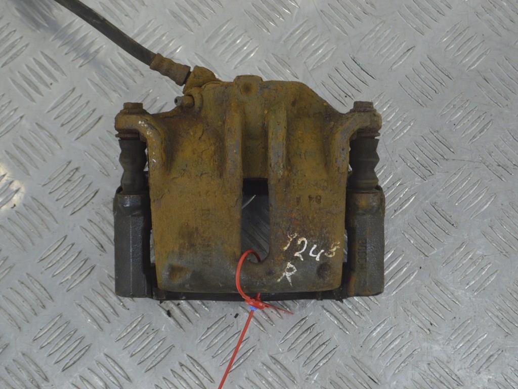 Суппорт передний правый