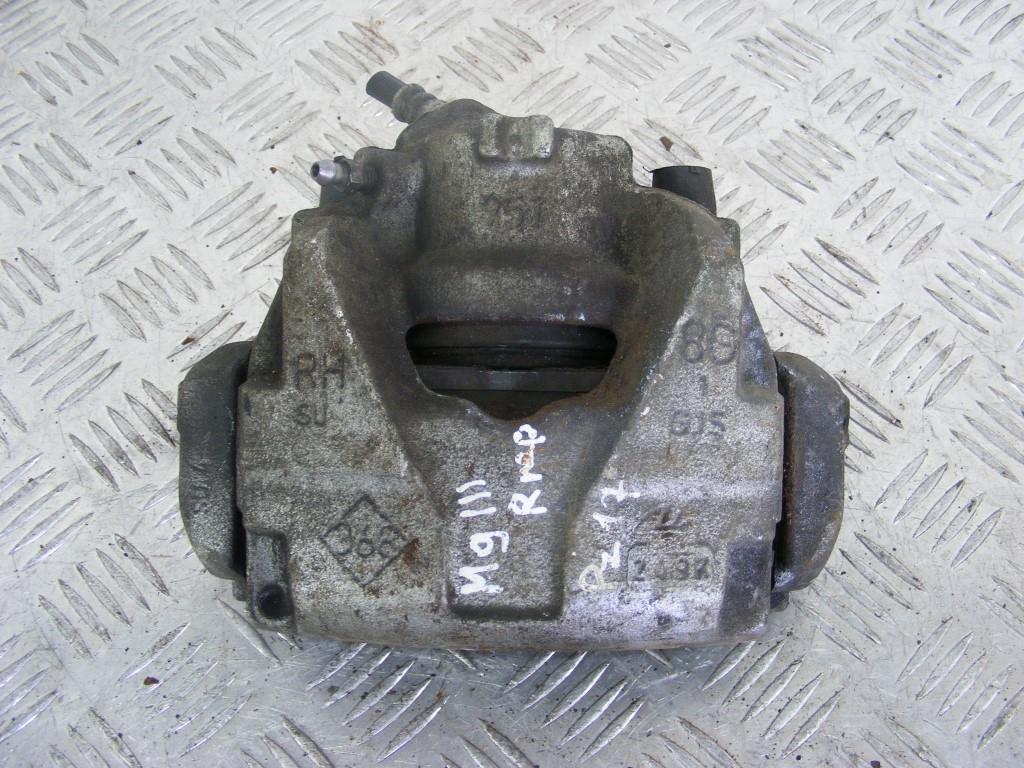 Суппорт передний правый Renault Megane 3 (2008-2019)