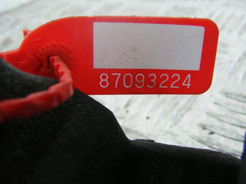 Суппорт передний правый Renault Megane 3 (2008-2019)