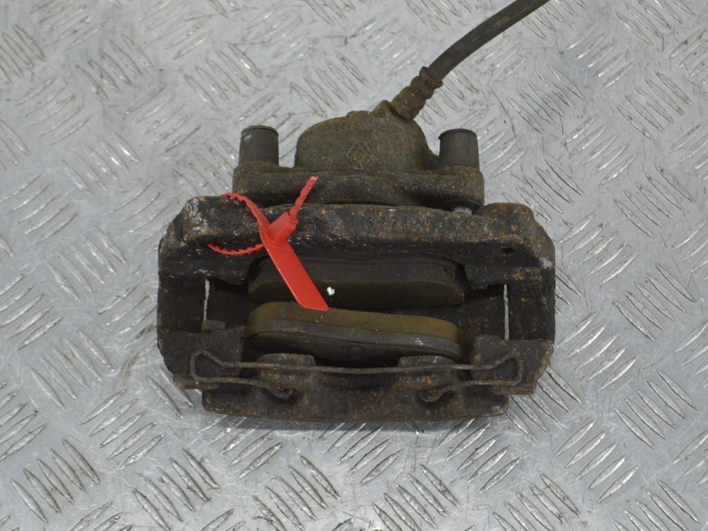 Суппорт передний правый