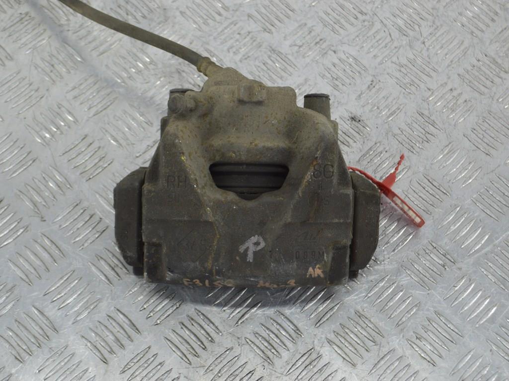 Суппорт передний правый