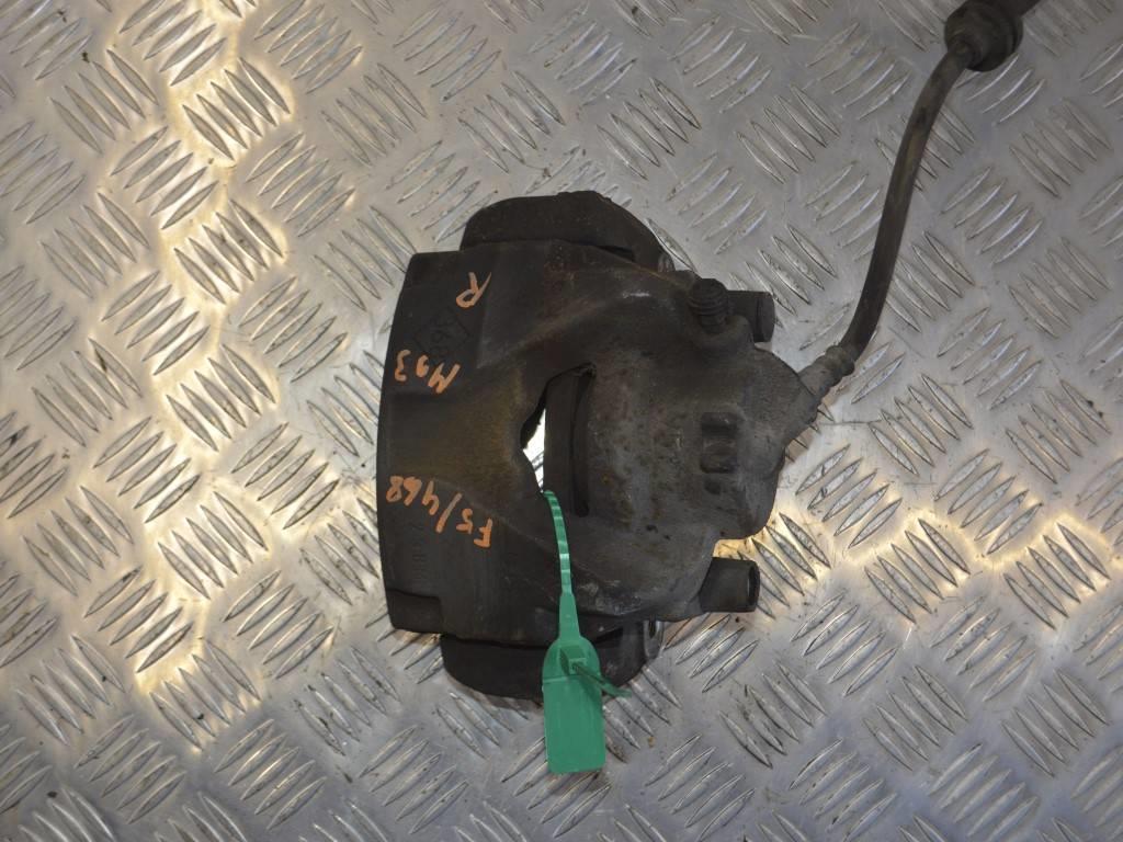 Суппорт передний правый Renault Megane 3 (2008-2019)