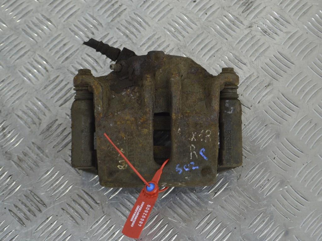 Суппорт передний правый