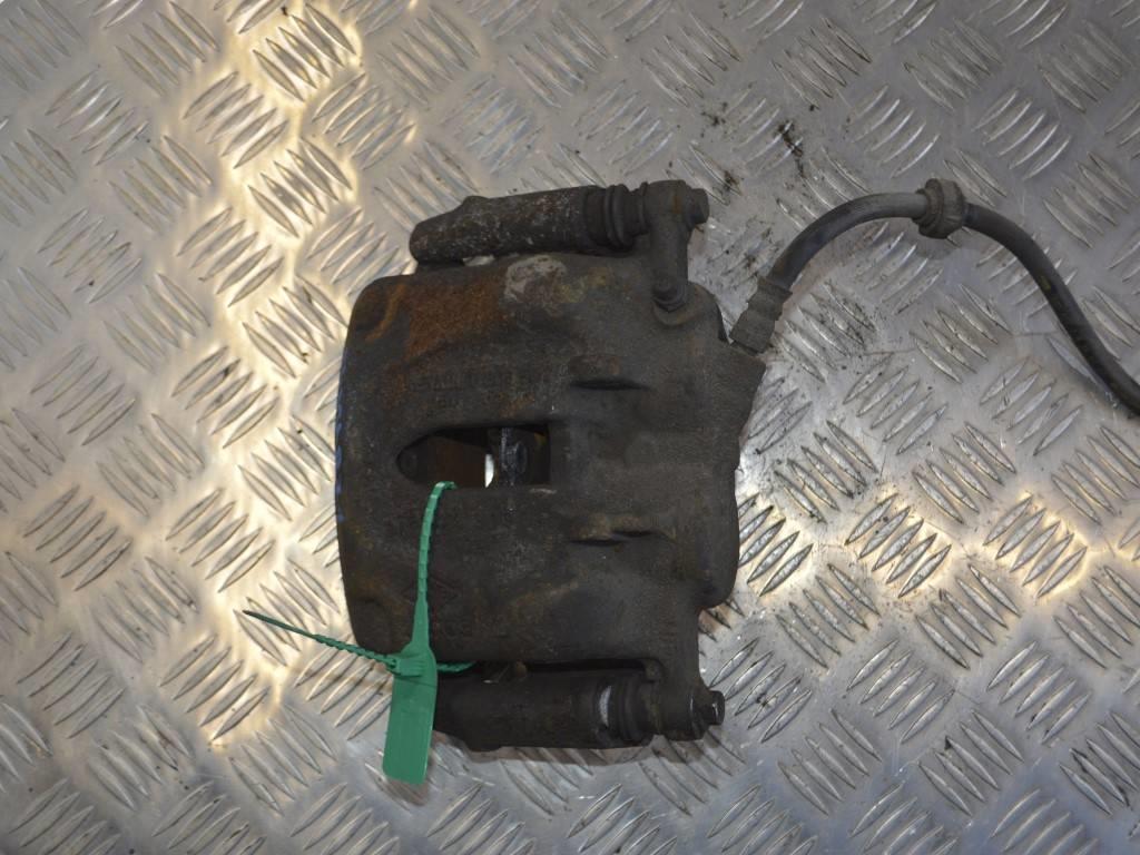 Суппорт передний правый Renault Trafic 2 (2001-2006)