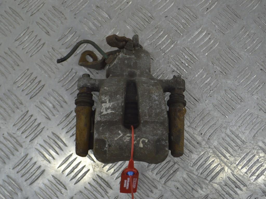 Суппорт задний левый Renault Megane 2 (2002-2008)