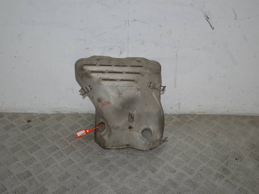 Тепловой экран моторного отсека