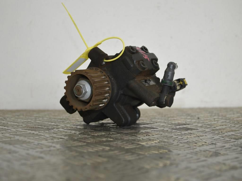 ТНВД Renault Megane 3 (2008-2019) 167008557R, 8201100115, 5WS40844