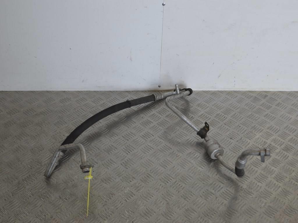 Трубка кондиционера Renault Clio 3 (2005-2012) 8200521902