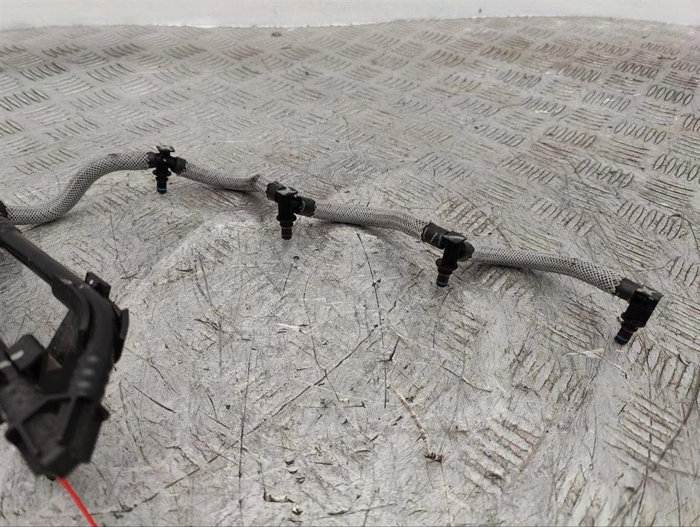 Трубка обратки форсунок