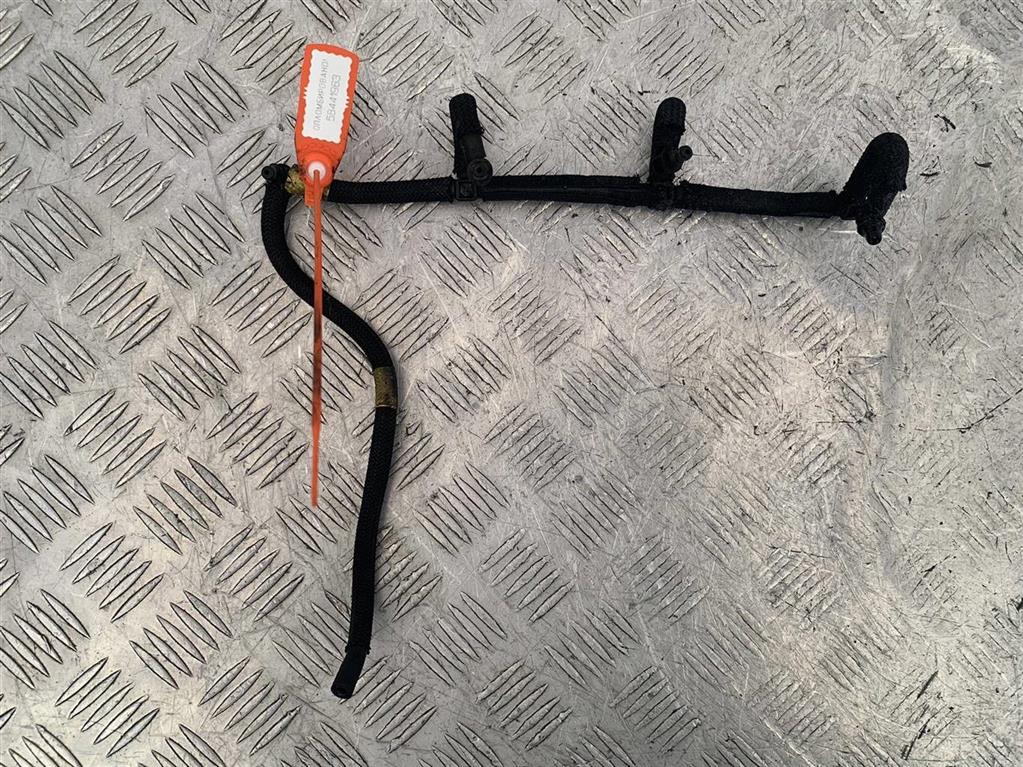 Трубка обратки форсунок