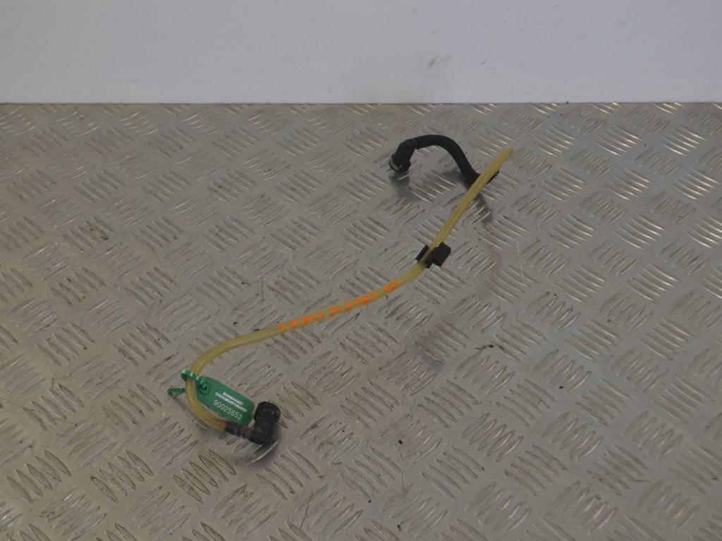 Трубка топливная Renault Scenic 1 (1996-2003)