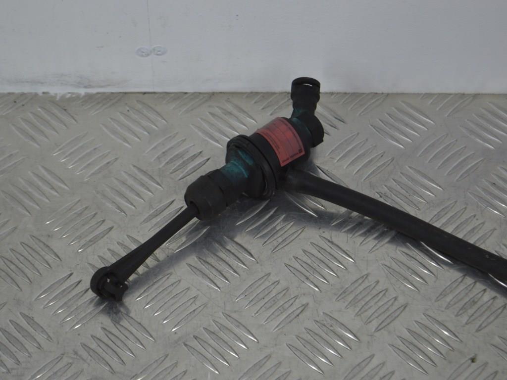 Цилиндр сцепления главный