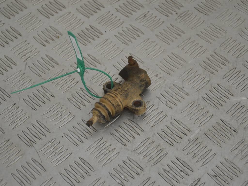 Цилиндр сцепления рабочий