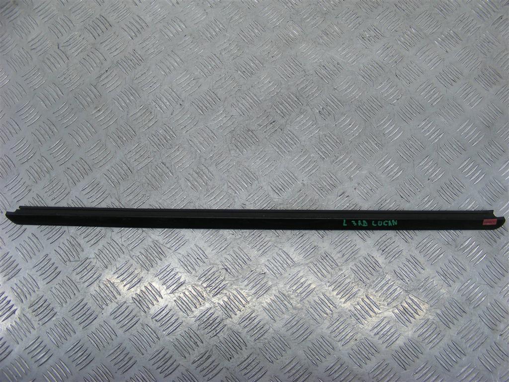 Уплотнитель Renault Logan 1 (2004-2014)