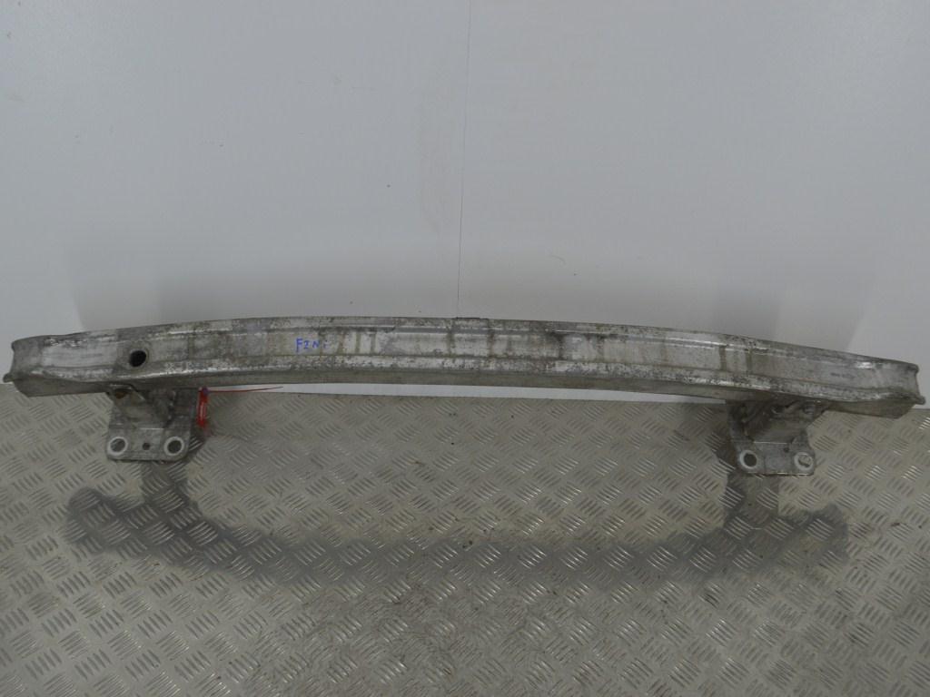 Усилитель бампера переднего Renault Megane 2 (2002-2008) 8200380507