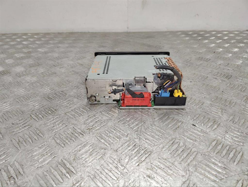 Усилитель музыкальный