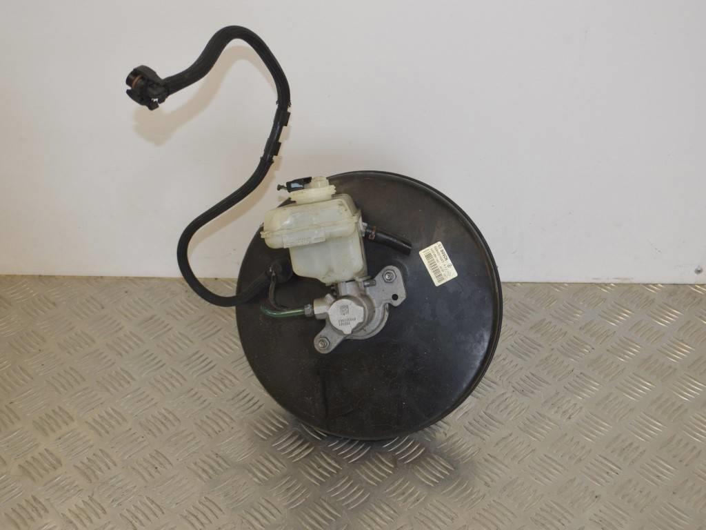 Вакуумный усилитель тормозов