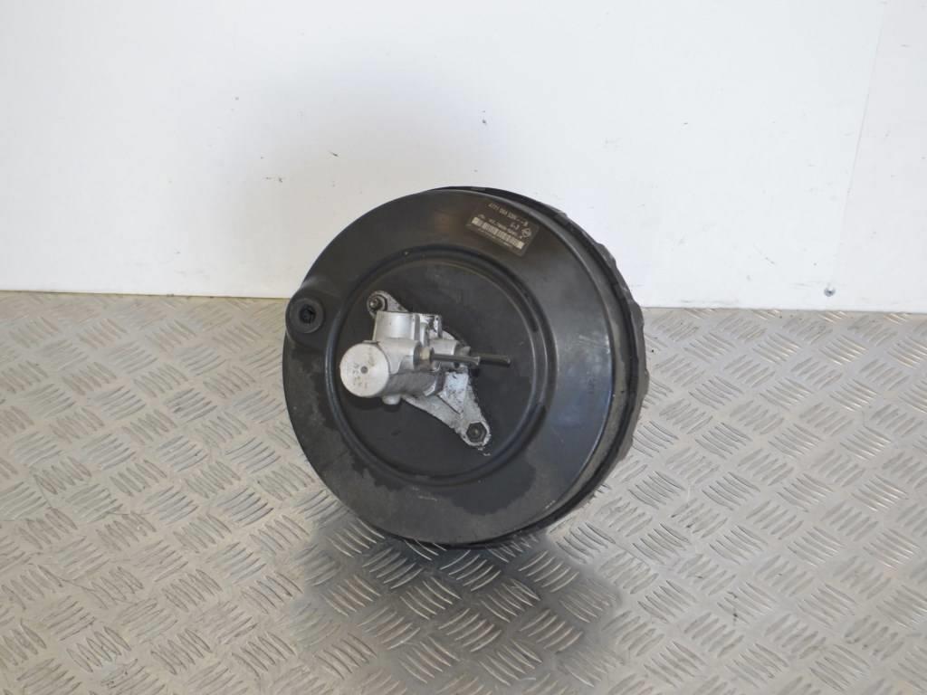 Вакуумный усилитель тормозов Renault Master 3 (2010-2019) 472100453R